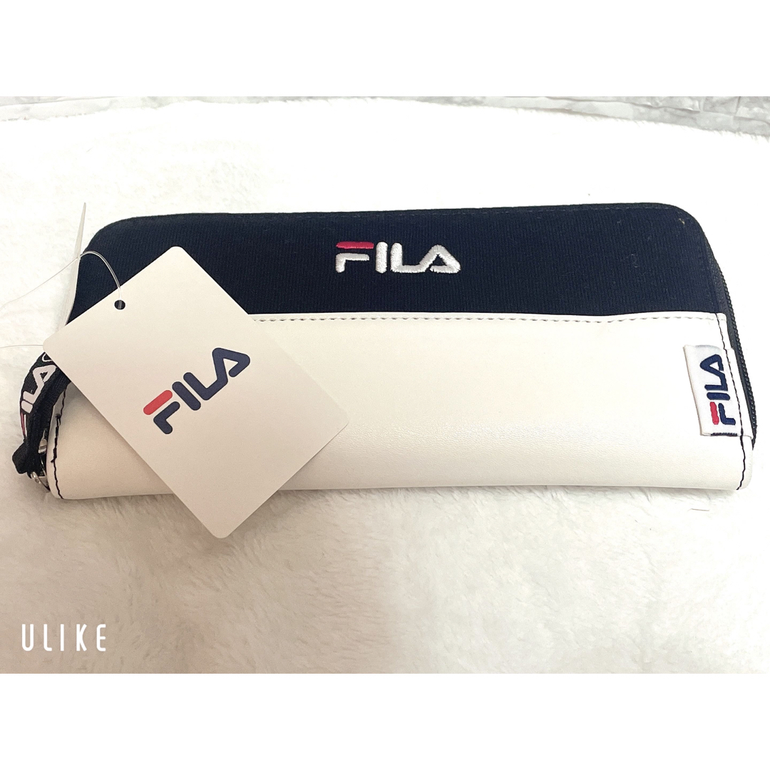 FILA(フィラ)の超美品　FILA ロゴ入り長財布　シンプルでかわいい　オシャレな財布　未使用品 メンズのファッション小物(長財布)の商品写真