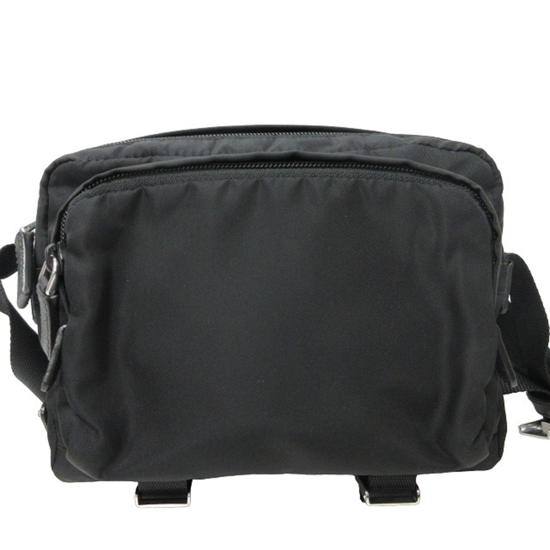 PRADA(プラダ)のプラダ ファブリック メッセンジャーバッグ ショルダーバッグ 三角プレート 黒 メンズのバッグ(ショルダーバッグ)の商品写真