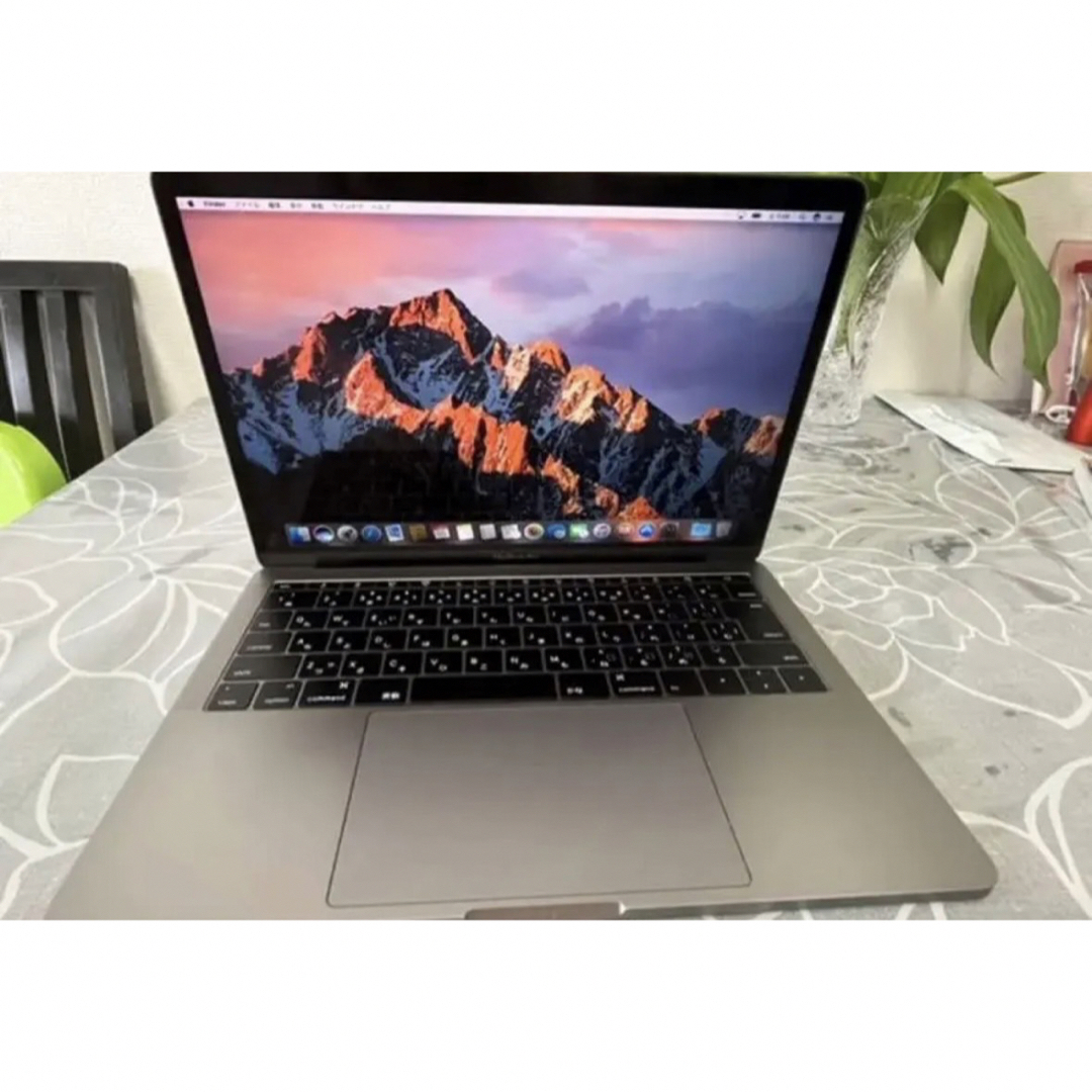 【M様専用】MacBook Pro 13 インチ 2016 16GBのサムネイル