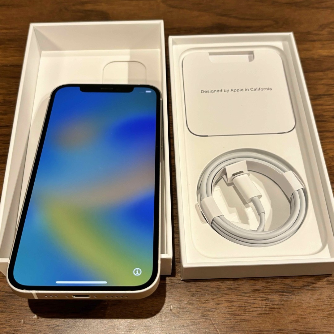 iPhone 12 ホワイト 64GB SIMフリー-