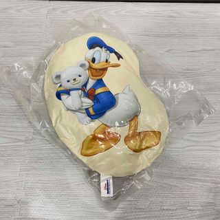 ディズニー(Disney)の非売品 ドナルド デイジー クッション ディズニーストア ポイント交換品(キャラクターグッズ)