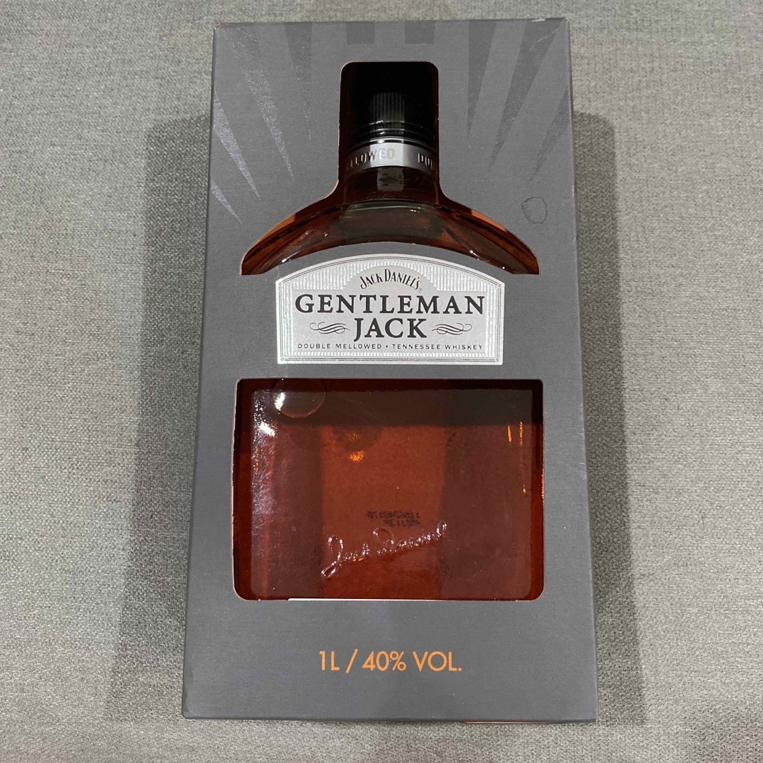 GENTLEMAN JACK 1リットル 食品/飲料/酒の酒(ウイスキー)の商品写真