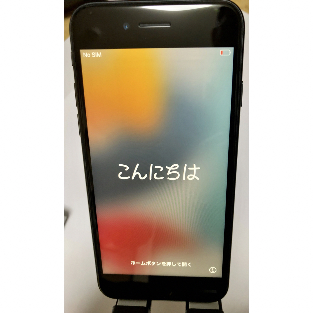 iPhoneSE2 Black 128GB SIMフリー バッテリー100%-