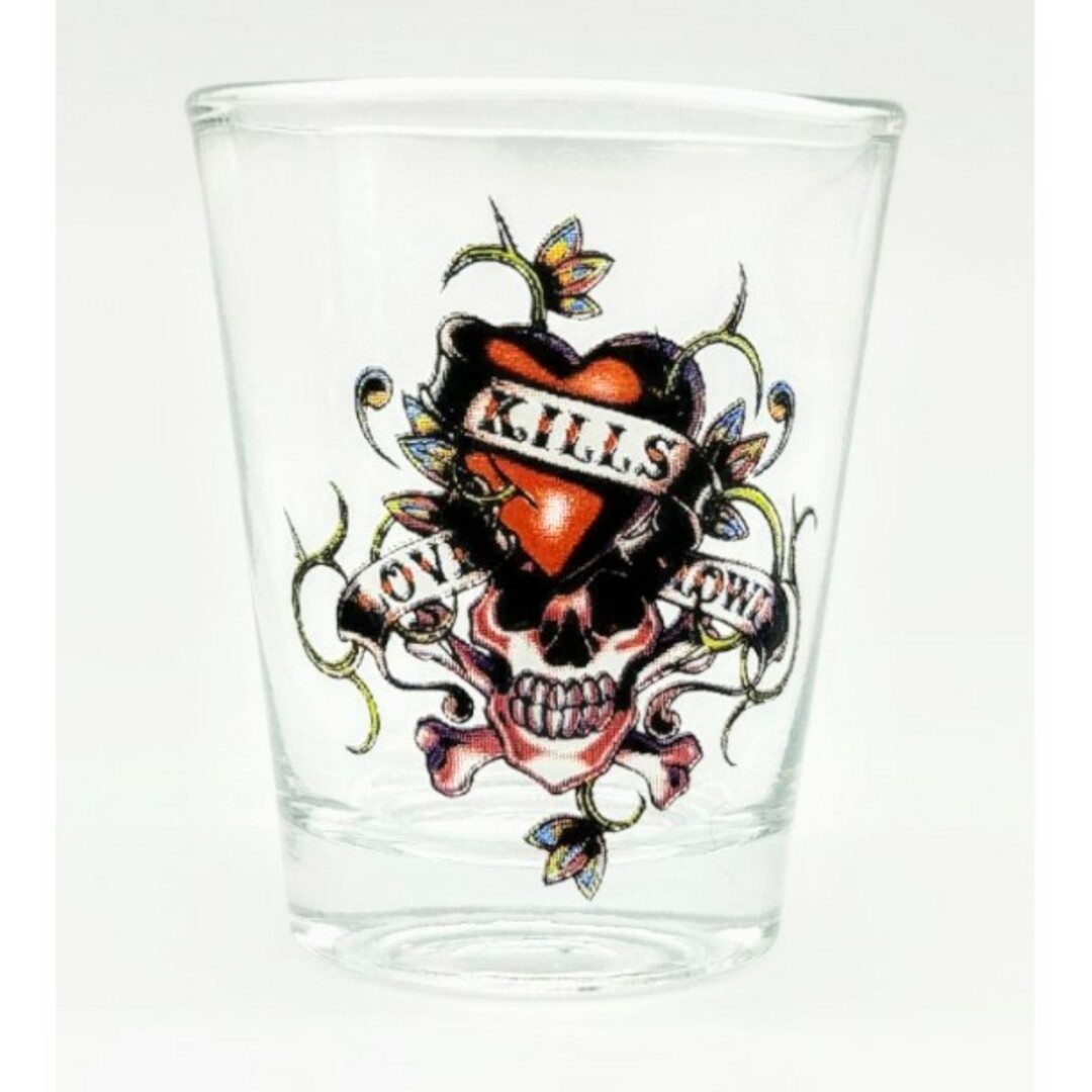 Ed Hardy(エドハーディー)のショットグラス★４点セット★エドハーディー★店舗★BAR★CAFE★グラス★レア インテリア/住まい/日用品のキッチン/食器(グラス/カップ)の商品写真