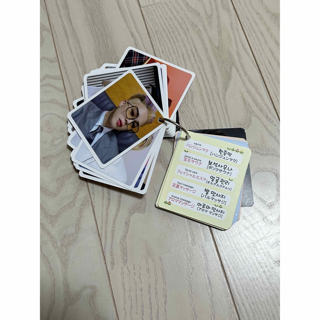 防弾少年団(BTS)(ボウダンショウネンダン)のBTS ジミン　韓国単語カード　おまけつき　バンタン エンタメ/ホビーのタレントグッズ(アイドルグッズ)の商品写真