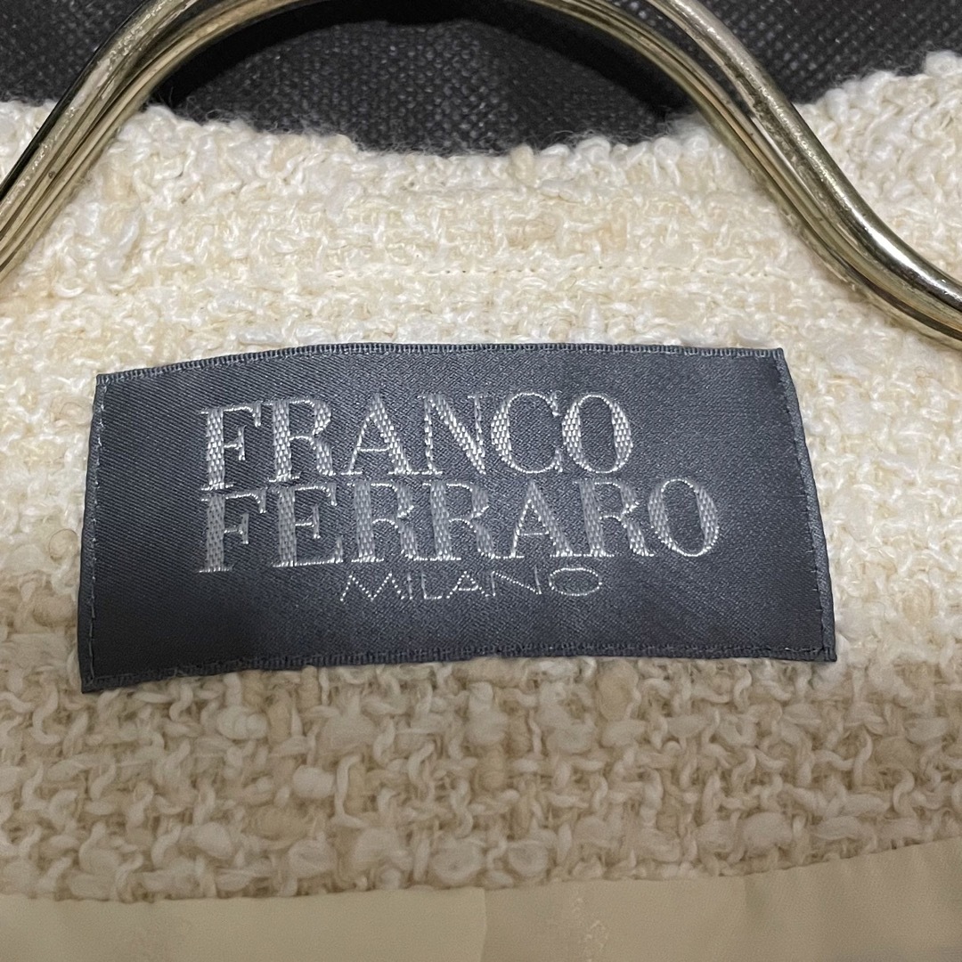 FRANCO FERRARO(フランコフェラーロ)のFRANCO FERRARO フランコフェラーロ　 ツイードフリルジャケット レディースのジャケット/アウター(その他)の商品写真