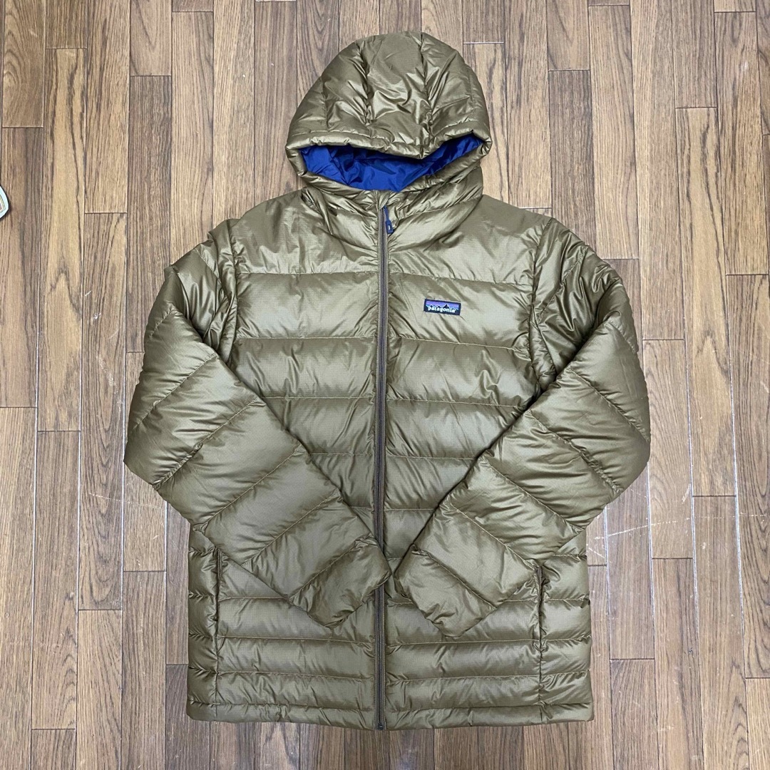 patagonia - ⭐️新品未使用⭐️ハイロフトダウンフーディの通販 by p