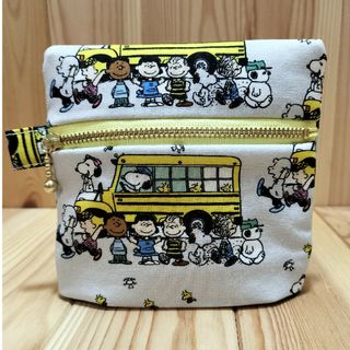 スヌーピー(SNOOPY)のケィティ７様専用オーダー品です。(ポーチ)