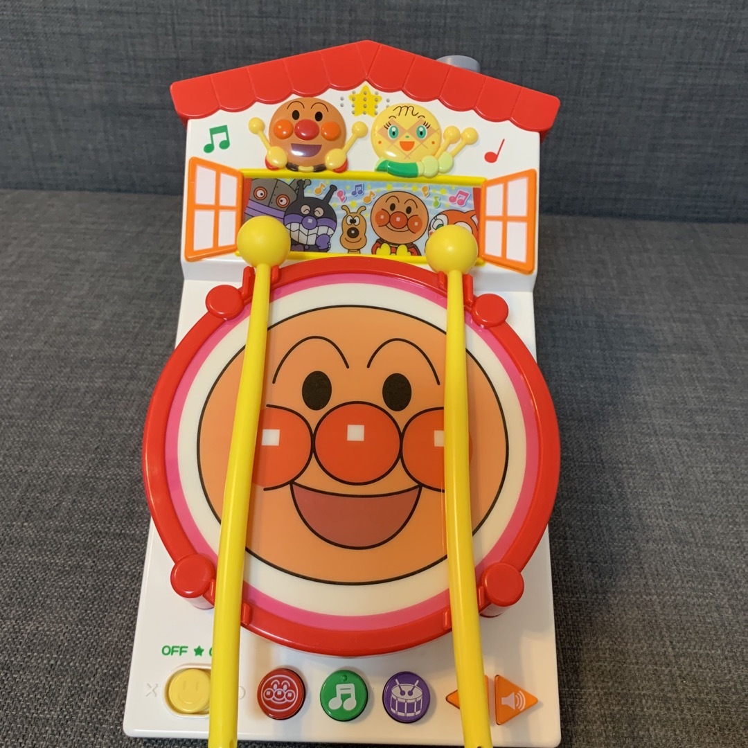 アンパンマン(アンパンマン)のアンパンマン  おうちでどんどん　たいこ キッズ/ベビー/マタニティのおもちゃ(楽器のおもちゃ)の商品写真