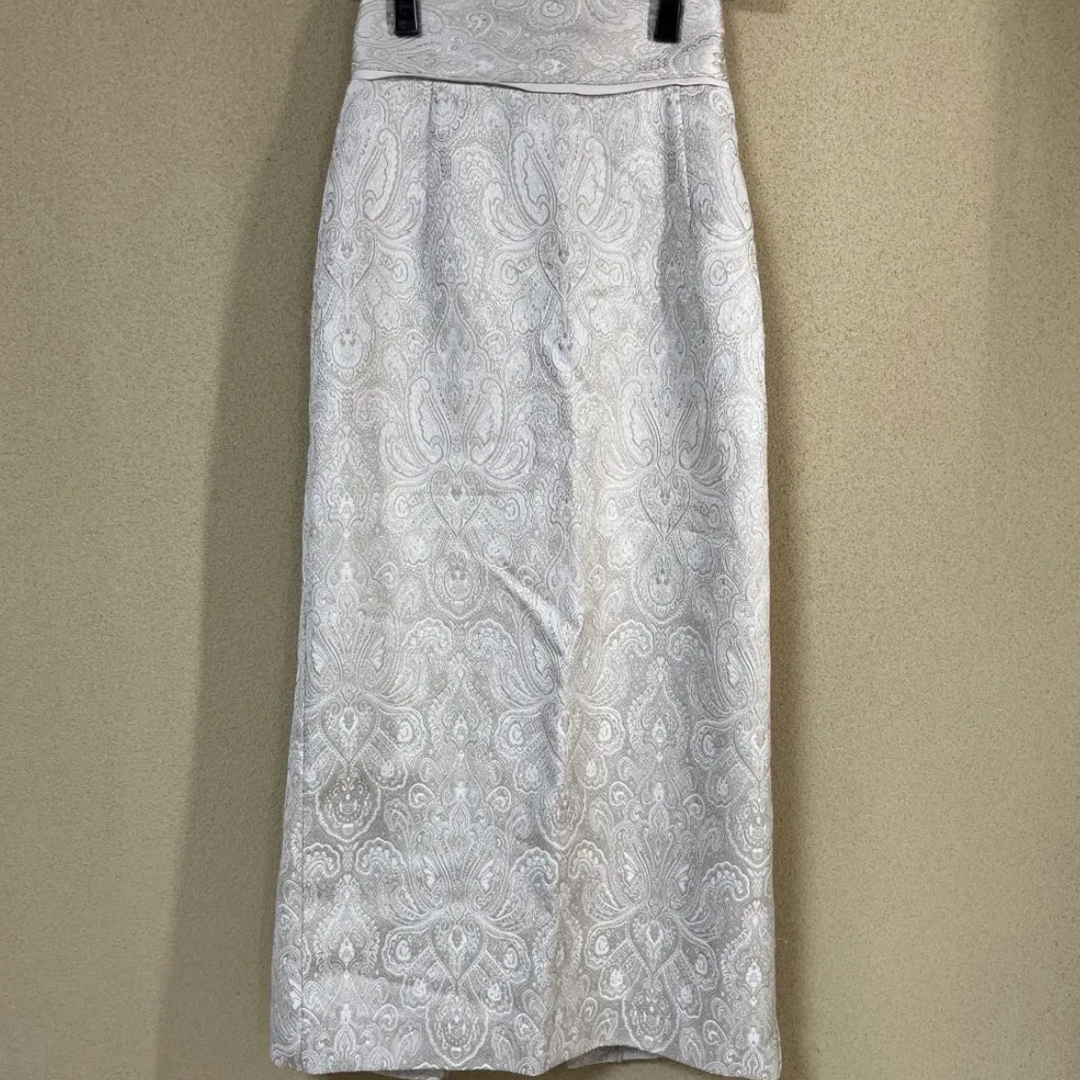 MERCURYDUO(マーキュリーデュオ)のMERCURYDUO バックレースアップタイトスカート レディースのスカート(ロングスカート)の商品写真