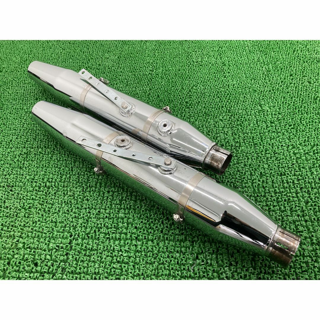 FLSTN1450 サイレンサーマフラー 65368-05/65372-05 ハーレー 純正 中古 バイク 部品 65368-05 65372-05  ソフテイルデラックス コケキズ無し 品薄 車検 Genuine:22300612