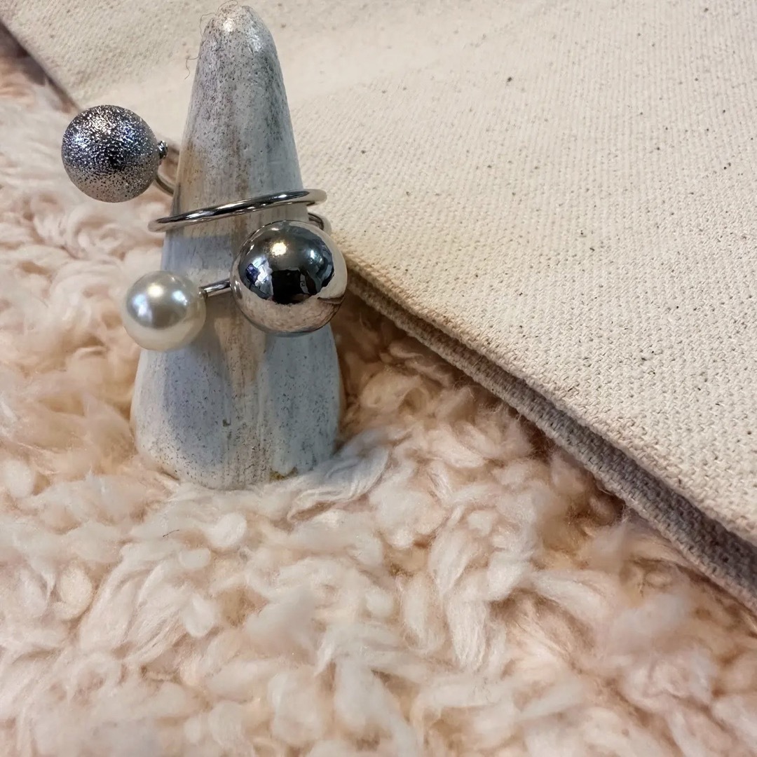 処分SALE‼️ball ring silver レディースのアクセサリー(リング(指輪))の商品写真