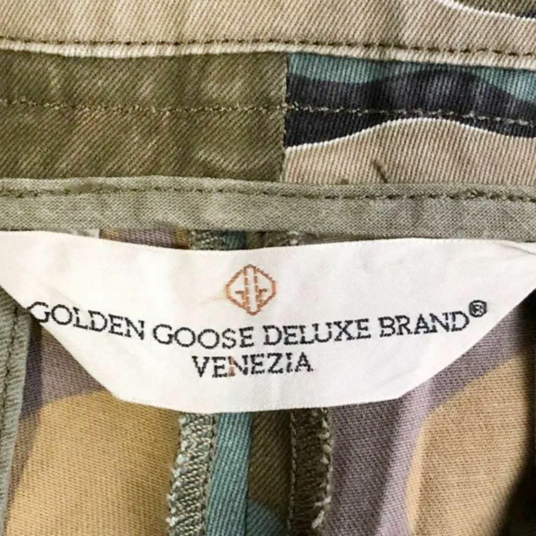 GOLDEN GOOSE(ゴールデングース)の⭐️イタリア ⭐️ゴールデングースデラックスブランド　カモフラチノパン　メンズM メンズのパンツ(ワークパンツ/カーゴパンツ)の商品写真