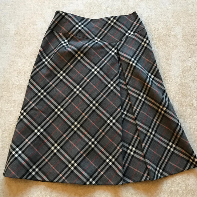 BURBERRY(バーバリー)のバーバリー ウール ひざ丈スカート レディースのスカート(ひざ丈スカート)の商品写真