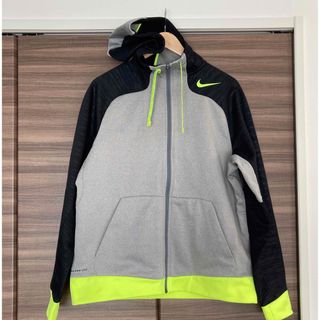 ナイキ(NIKE)のナイキジャージ上下/Therma-fit XL(パーカー)