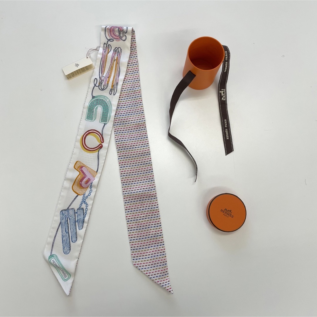 エルメス HERMES ツイリー 《シュヴァロスコープ・ポワンティエ》新品-