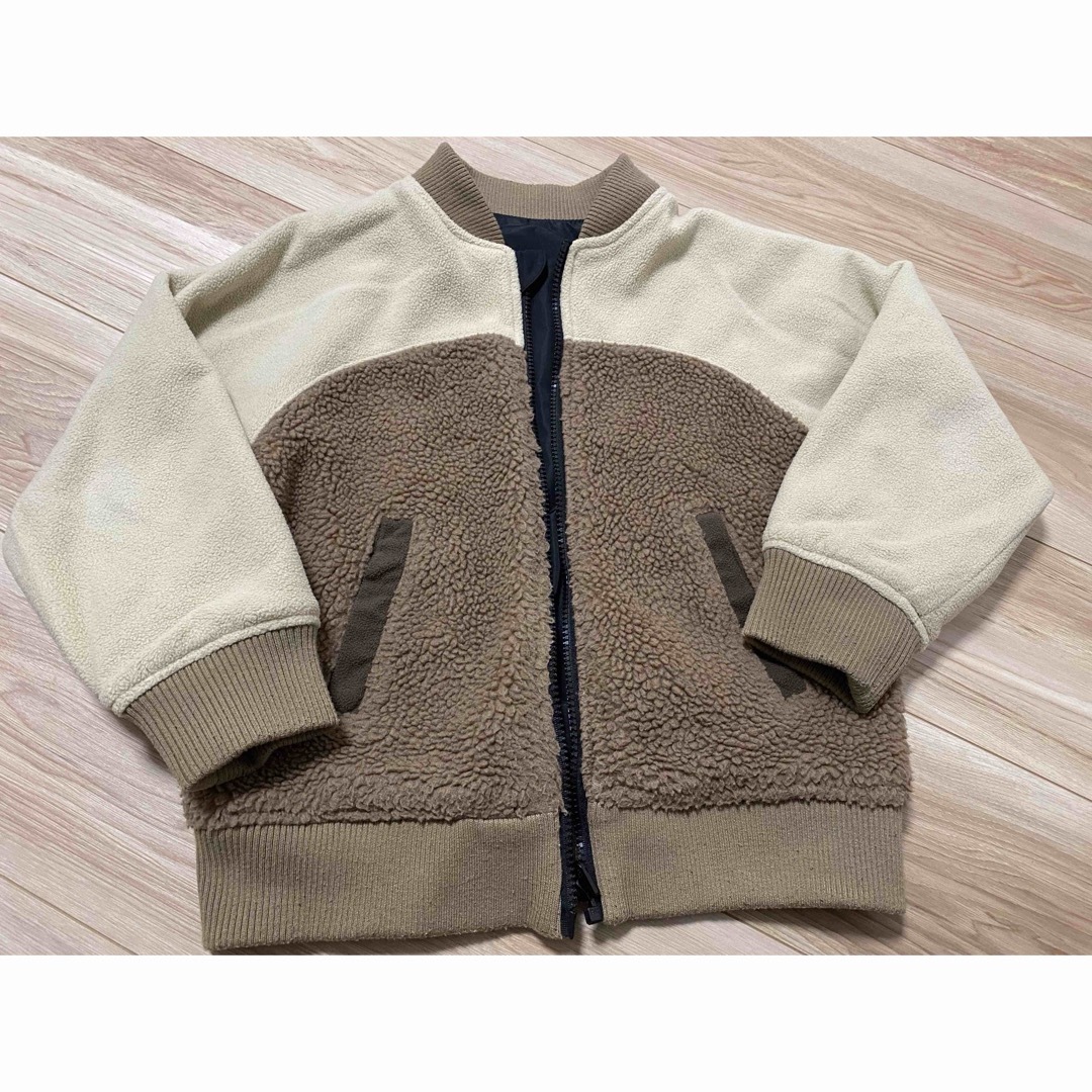 ＊＊USEDリバーシブルジャケット＊＊130＊＊ キッズ/ベビー/マタニティのキッズ服男の子用(90cm~)(ジャケット/上着)の商品写真