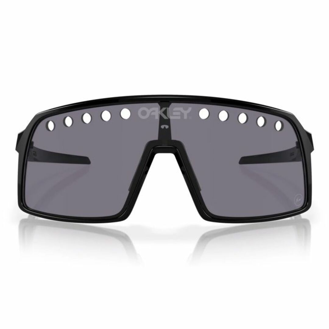 2023 fragment Design × Oakley Polished Black Sutro Vented