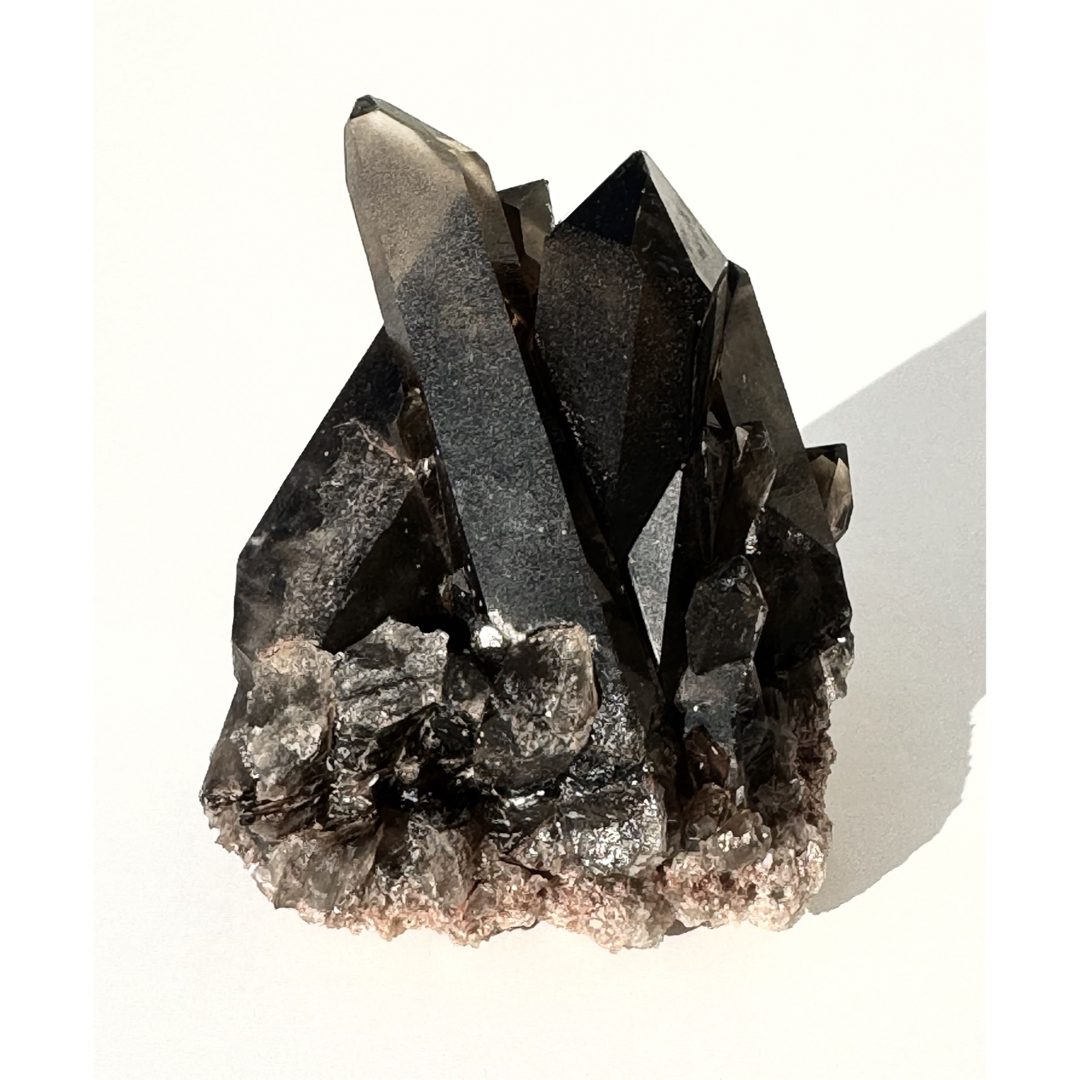 【モリオン】 クラスター 黒水晶 天然石 原石 魔除け 御守り | フリマアプリ ラクマ