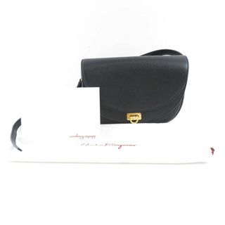 フェラガモ(Ferragamo)の美品 Salvatore Ferragamo フェラガモ AU-21 I333 TRAVELFL CALF クロスボディバッグ ショルダー ガンチーニ トラベル レディース AM4829W1 (ボディバッグ/ウエストポーチ)