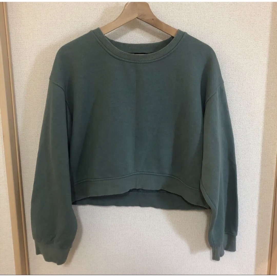 ZARA(ザラ)のZARA ザラ　トレーナー　スウェット　グリーン レディースのトップス(トレーナー/スウェット)の商品写真