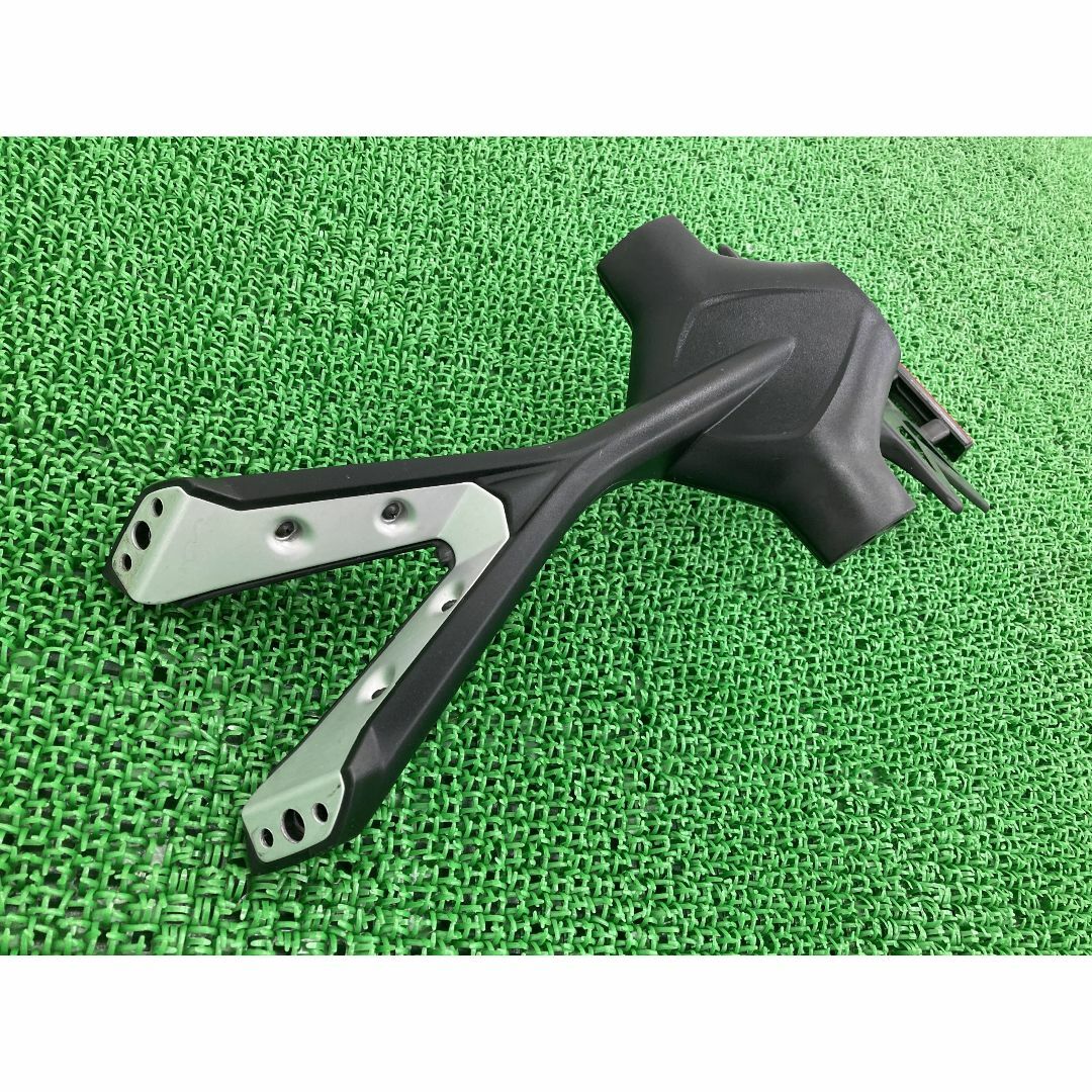 ブルターレ800 リアフェンダー B6753 MVアグスタ 純正 中古 バイク 部品 ZCGB320AAEV004*** 割れ欠け無し ノーマルフェンダー 車検 Genuine:22209407