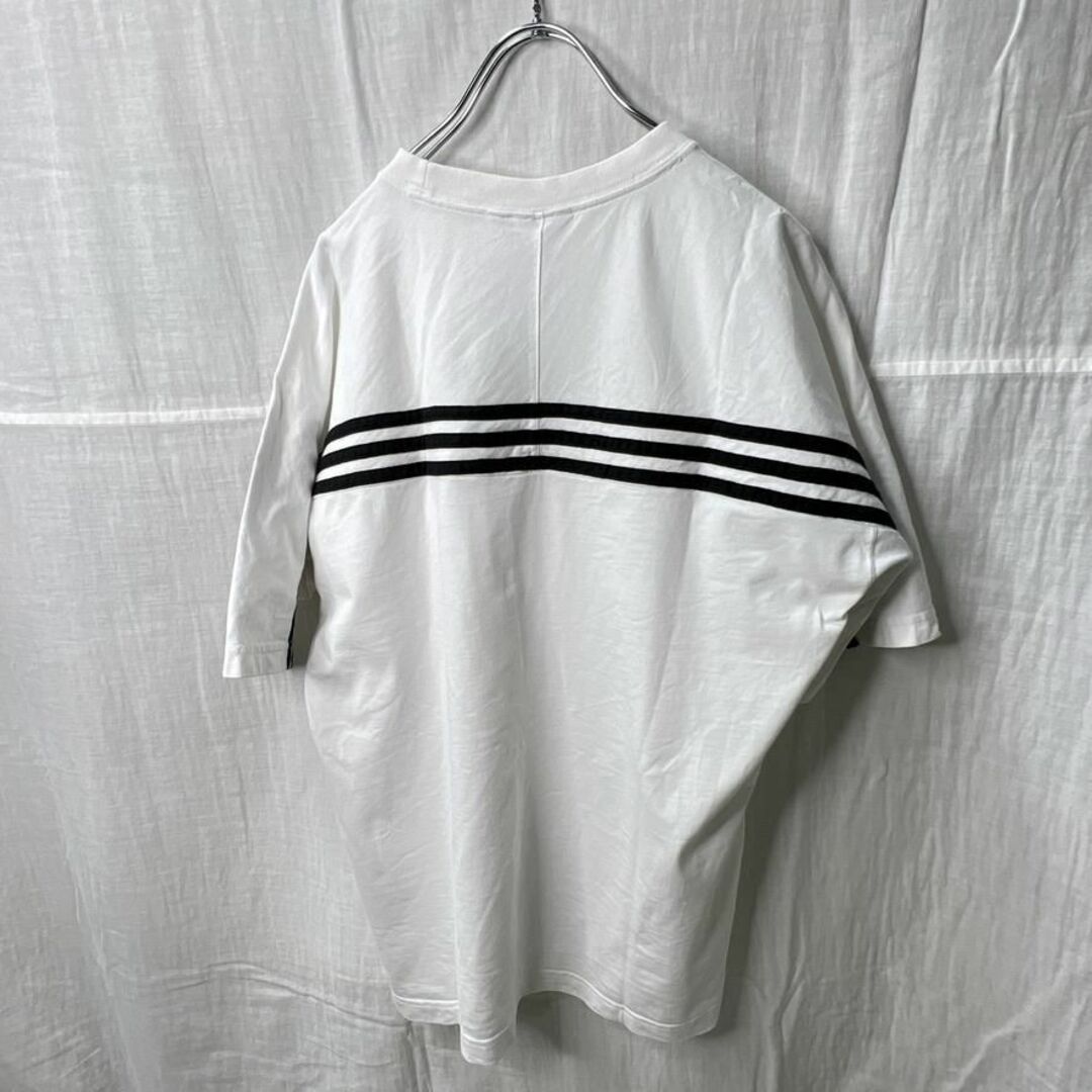 adidas(アディダス)のアディダス　アディダスオリジナルス　ホワイト　Tシャツ　ユニセックス　XLサイズ レディースのトップス(Tシャツ(半袖/袖なし))の商品写真