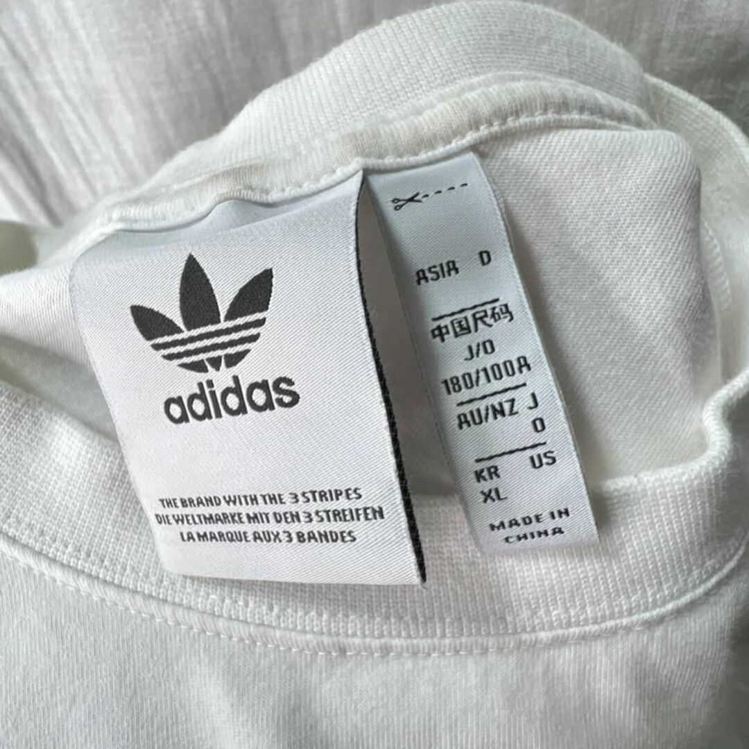 adidas(アディダス)のアディダス　アディダスオリジナルス　ホワイト　Tシャツ　ユニセックス　XLサイズ レディースのトップス(Tシャツ(半袖/袖なし))の商品写真