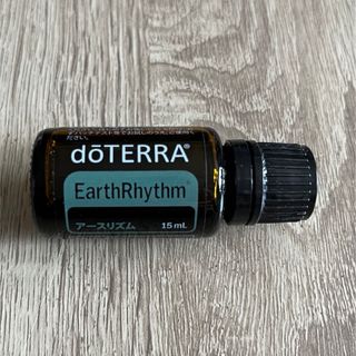 ドテラ(doTERRA)の新品　doTERRA ドテラ  アースリズム　エッセンシャルオイル(エッセンシャルオイル（精油）)