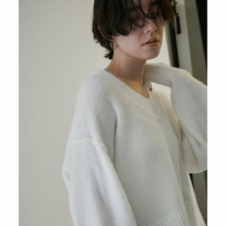 サロンアダムエロぺ(SALON adam et rope')の【オフホワイト（15）】スーリーアルパカVネックニットプルオーバー(ニット/セーター)