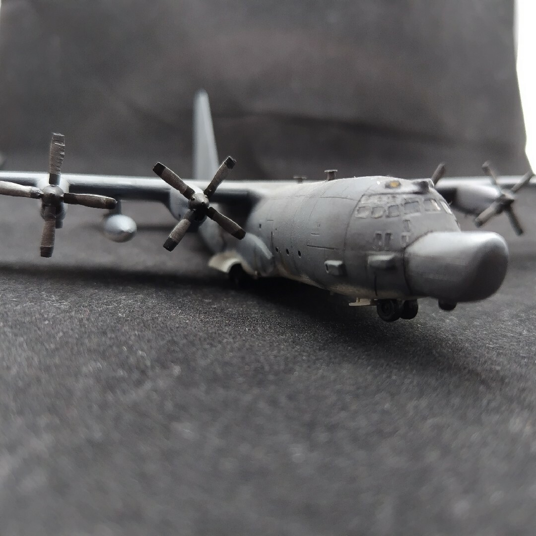 はせがわ(ハセガワ)の1/200 ハセガワ❜ （カスタム）MC-130 コンバットタロン エンタメ/ホビーのおもちゃ/ぬいぐるみ(模型/プラモデル)の商品写真