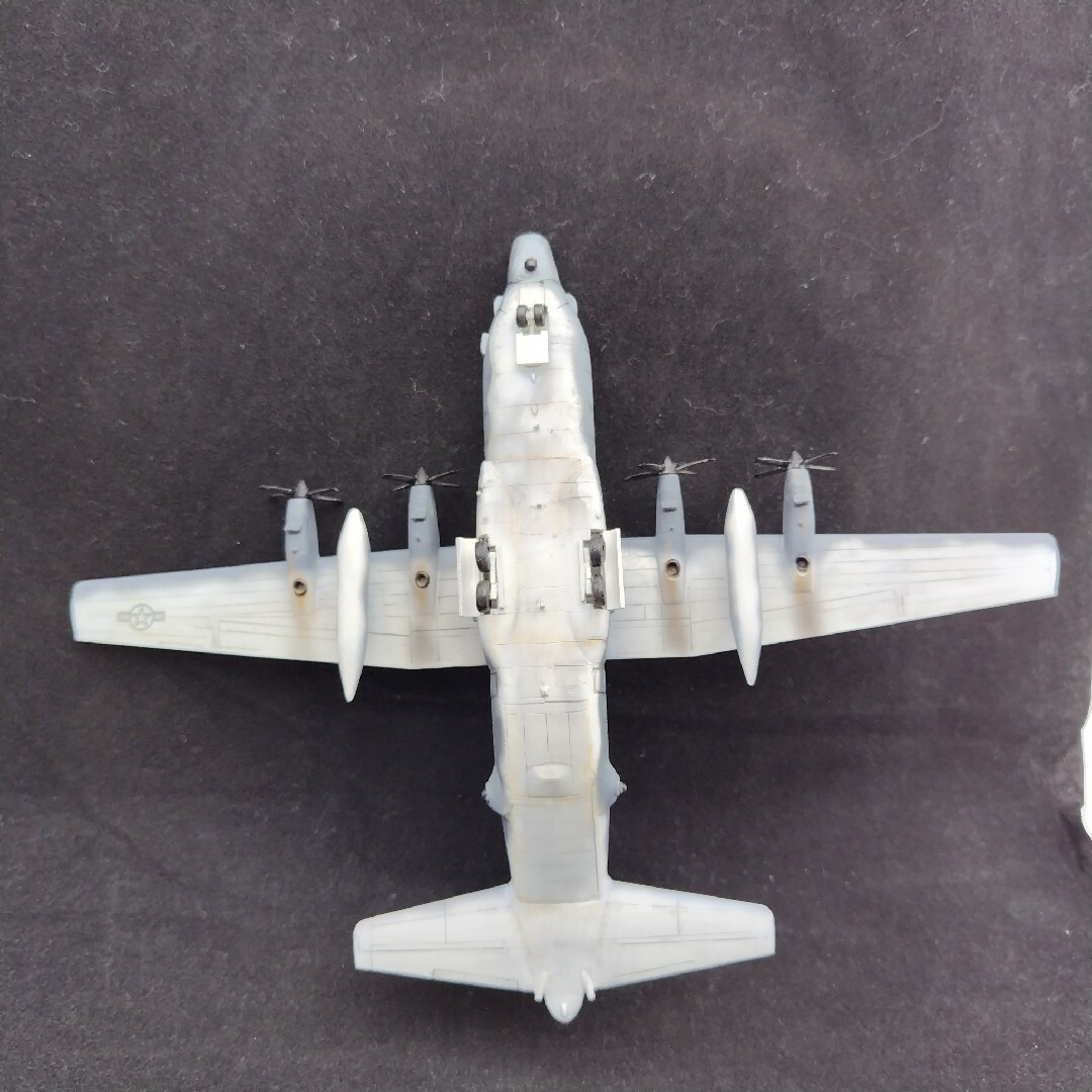 はせがわ(ハセガワ)の1/200 ハセガワ❜ （カスタム）MC-130 コンバットタロン エンタメ/ホビーのおもちゃ/ぬいぐるみ(模型/プラモデル)の商品写真