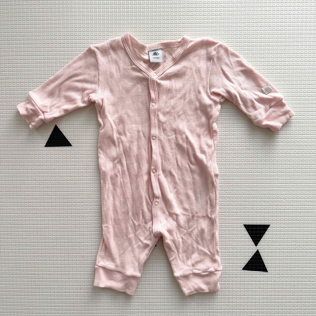 PETIT BATEAU(プチバトー)のプチバトー ロンパース 2枚セット 3m 60 ボーダー ピンク キッズ/ベビー/マタニティのベビー服(~85cm)(ロンパース)の商品写真