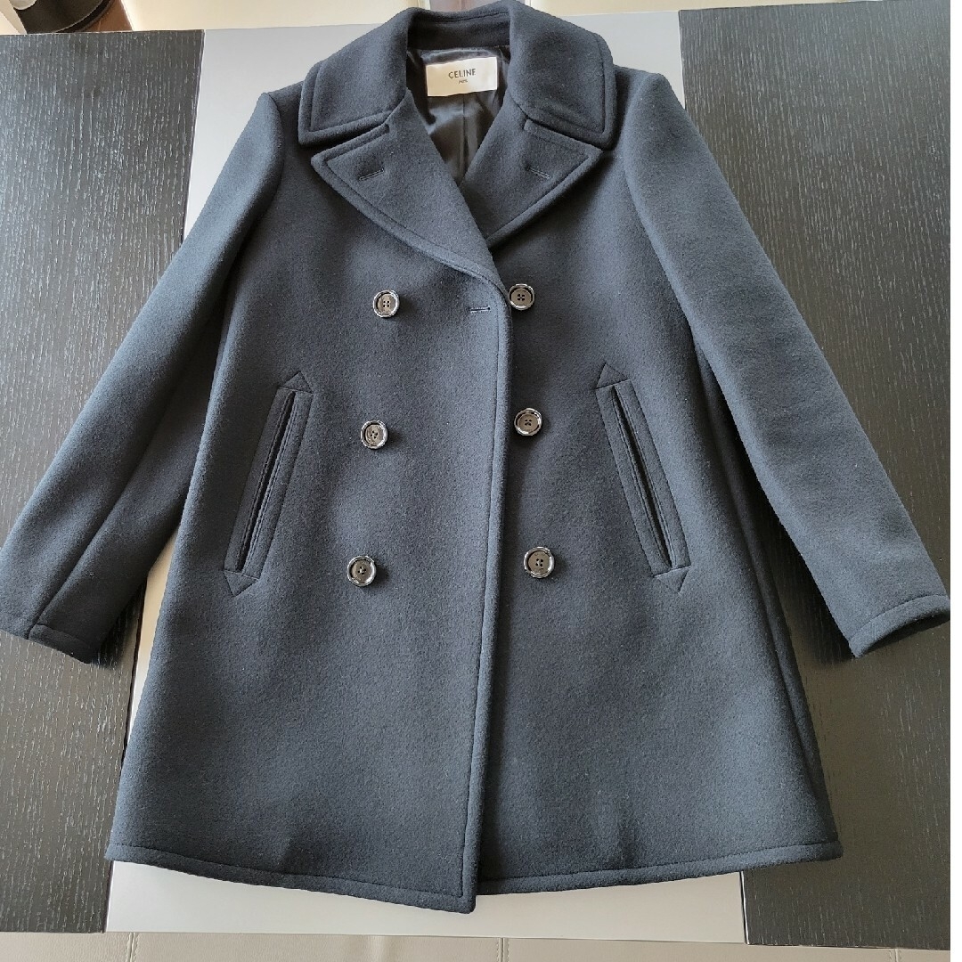 更にお値下げしました!CELINE ピーコート エディスリマン 38sizeの通販 by ちゃろ's shop|ラクマ 更にお値下げしました!CELINE ピーコート エディスリマン 38sizeの通販 by ちゃろ's shop|ラクマ