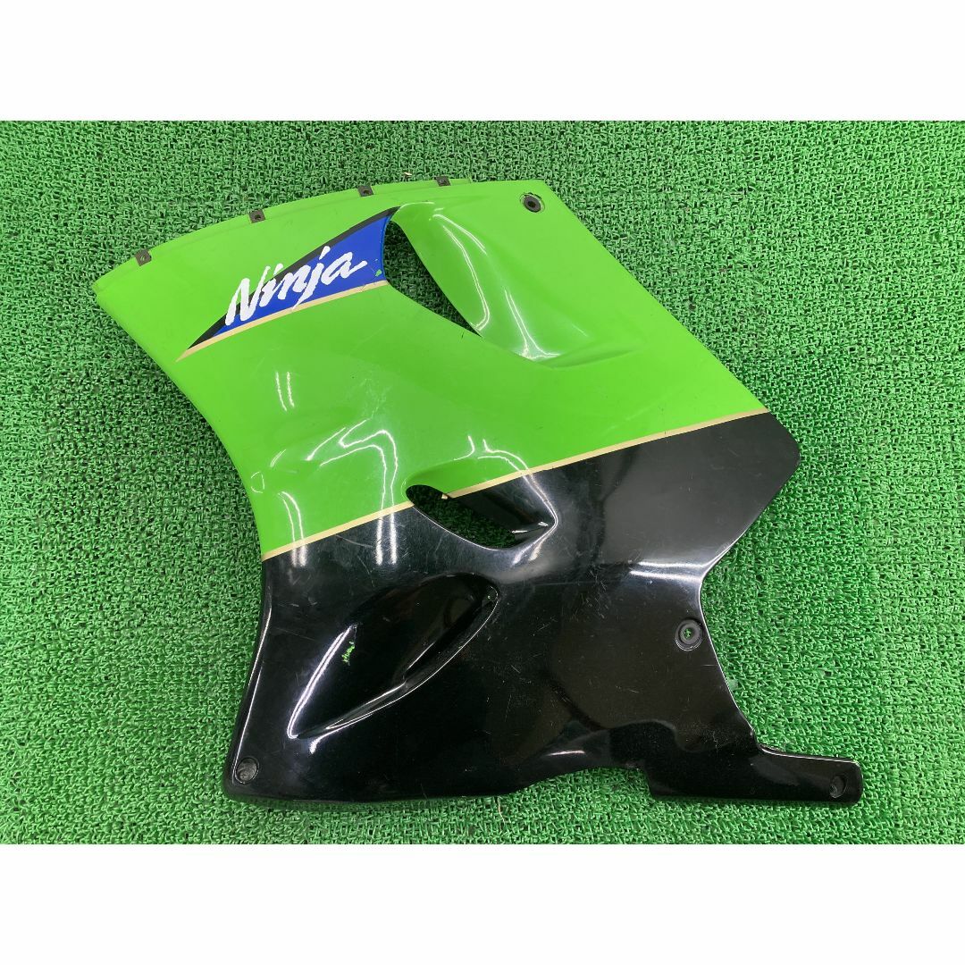 ZZ-R1100 サイドカウル 左 緑/黒 55027-1135 カワサキ 純正  バイク 部品 ZX1100D コケキズ無し 割れ欠け無し 修復素材に ペイント素材に 車検 Genuine:22200670