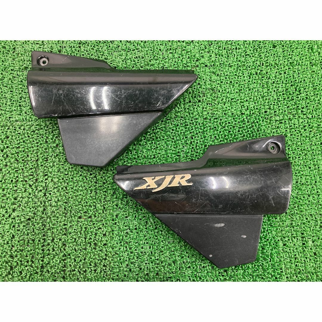 XJR400R サイドカバー 左右 黒 ヤマハ 純正  バイク 部品 RH02J 割れ欠け無し 修復素材に ペイント素材に 車検 Genuine:22200639