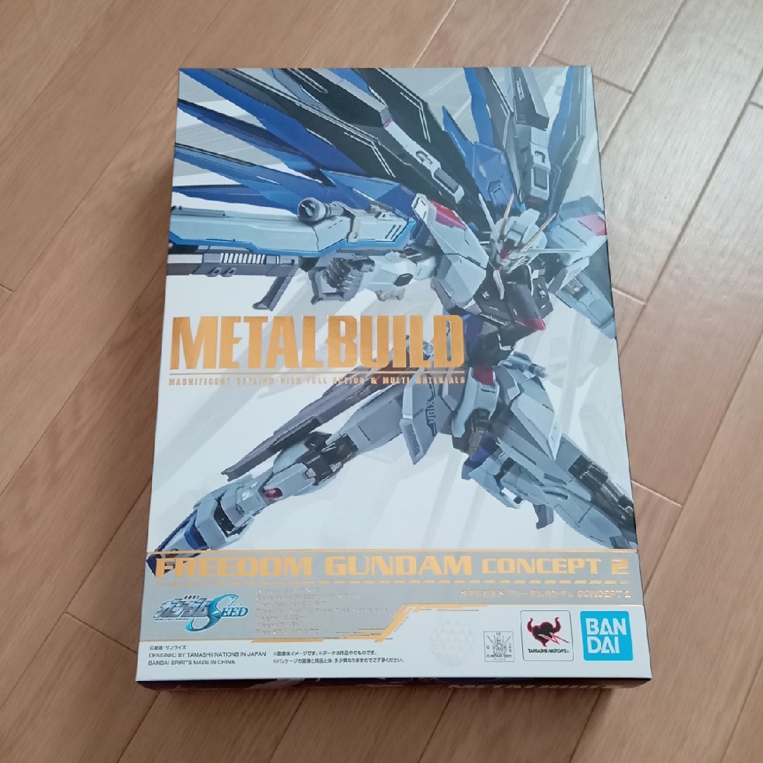 BANDAI(バンダイ)のMETAL BUILDフリーダムガンダム CONCEPT 2 エンタメ/ホビーのフィギュア(アニメ/ゲーム)の商品写真