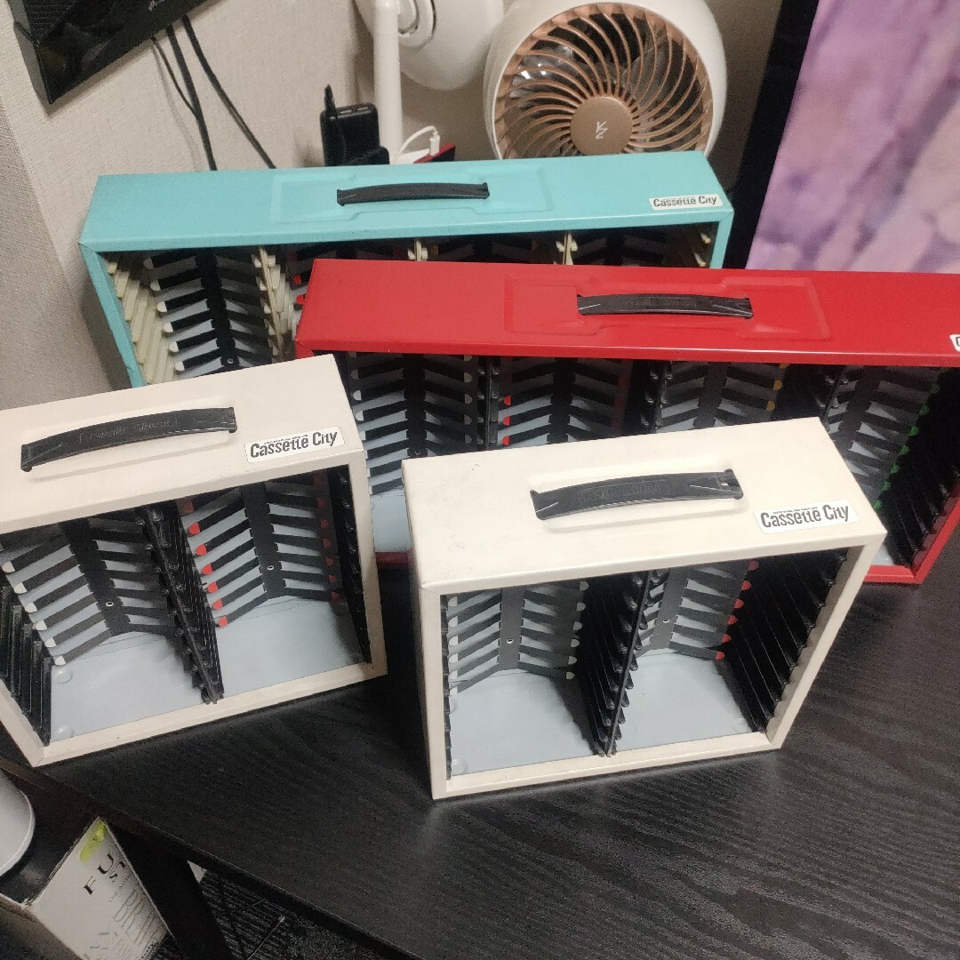 カセットテープ収納ケース Cassette City カセットシティ レトロ カセットテープ収納ケース Cassette City カセットシティ レトロ