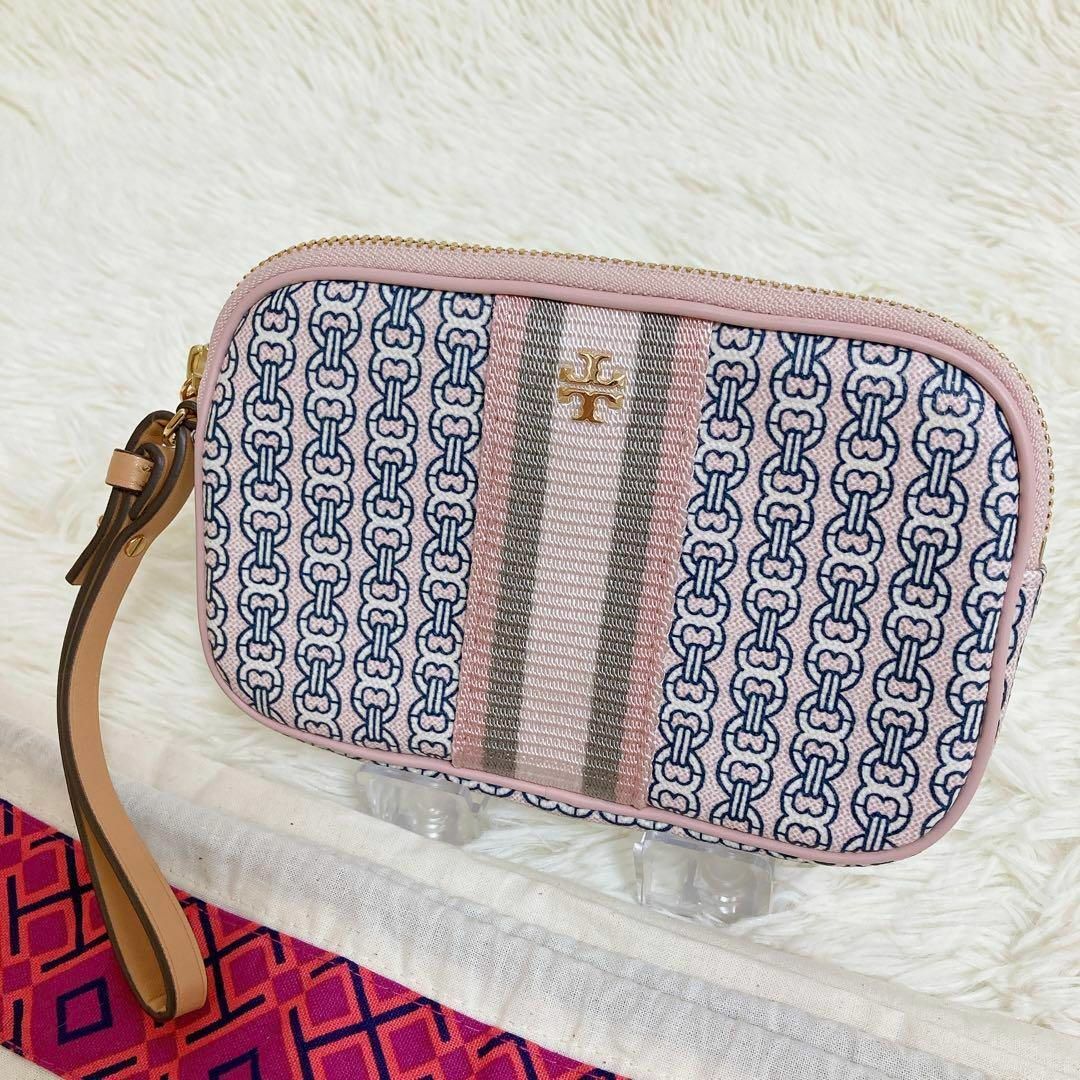 Tory Burch(トリーバーチ)の美品 トリーバーチ ポーチ ジェミニリンク ロゴ 総柄 キャンバス ピンク 金具 レディースのバッグ(ボディバッグ/ウエストポーチ)の商品写真