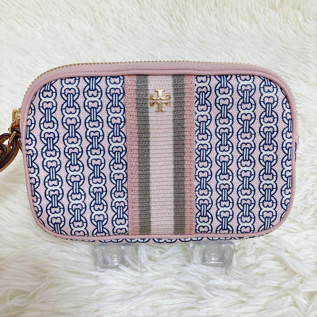 Tory Burch(トリーバーチ)の美品 トリーバーチ ポーチ ジェミニリンク ロゴ 総柄 キャンバス ピンク 金具 レディースのバッグ(ボディバッグ/ウエストポーチ)の商品写真