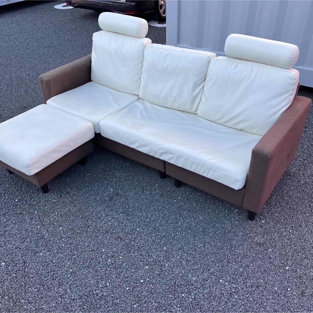 3人掛けソファ ヘッドレスト、オットマン付き 3人掛けソファ ヘッドレスト、オットマン付き