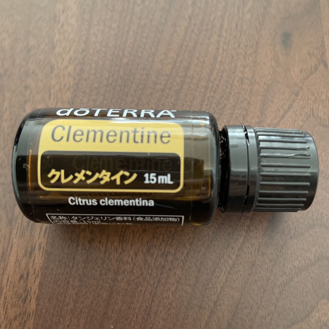 ドテラ　クレメンタイン15ml コスメ/美容のリラクゼーション(アロマオイル)の商品写真