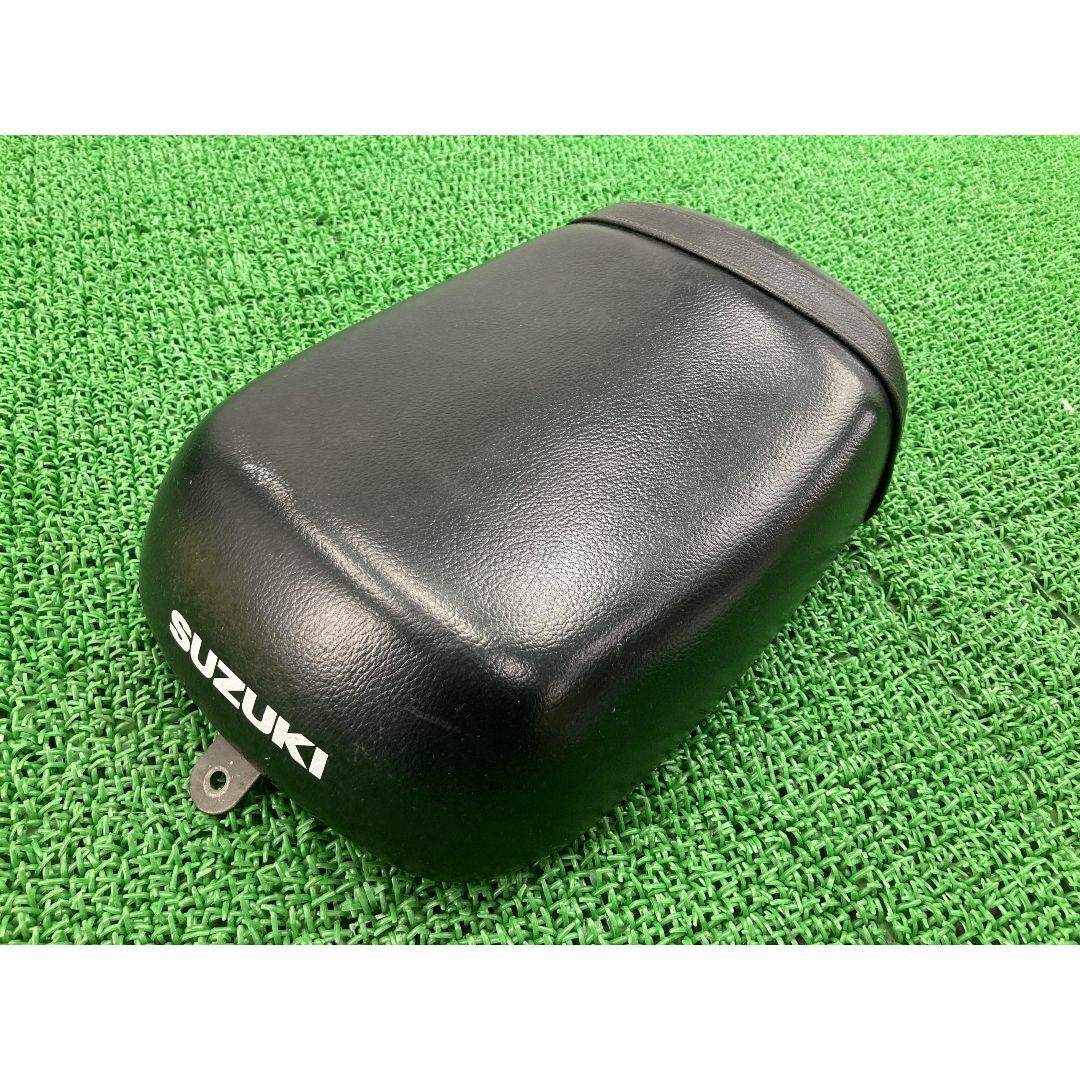 ST250 タンデムシート 26G0 スズキ 純正  バイク 部品 NJ4AA ノーマル戻しに 破れなし 車検 Genuine:22170317