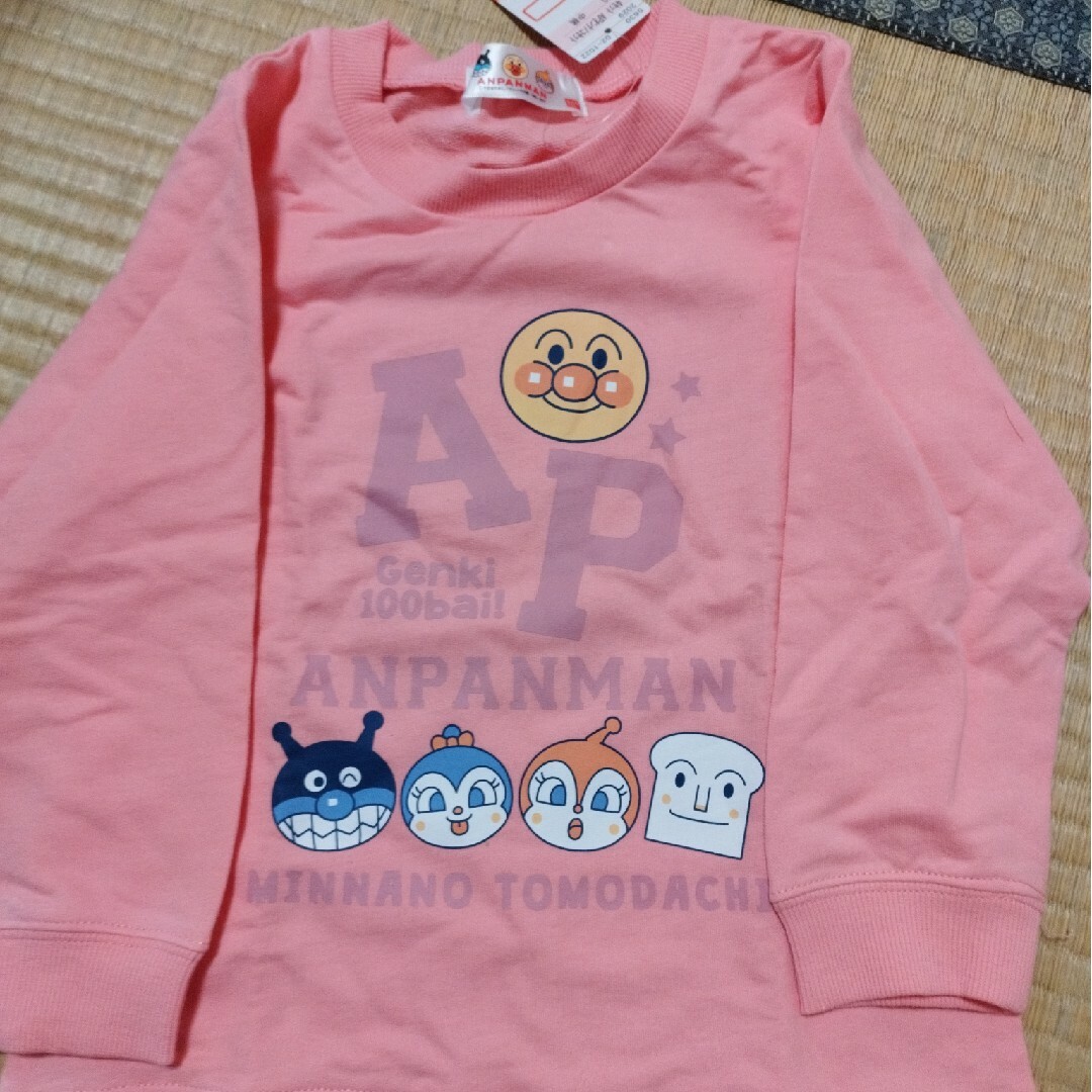 アンパンマン(アンパンマン)のアンパンマンセット　新品未使用 キッズ/ベビー/マタニティのキッズ服女の子用(90cm~)(Tシャツ/カットソー)の商品写真