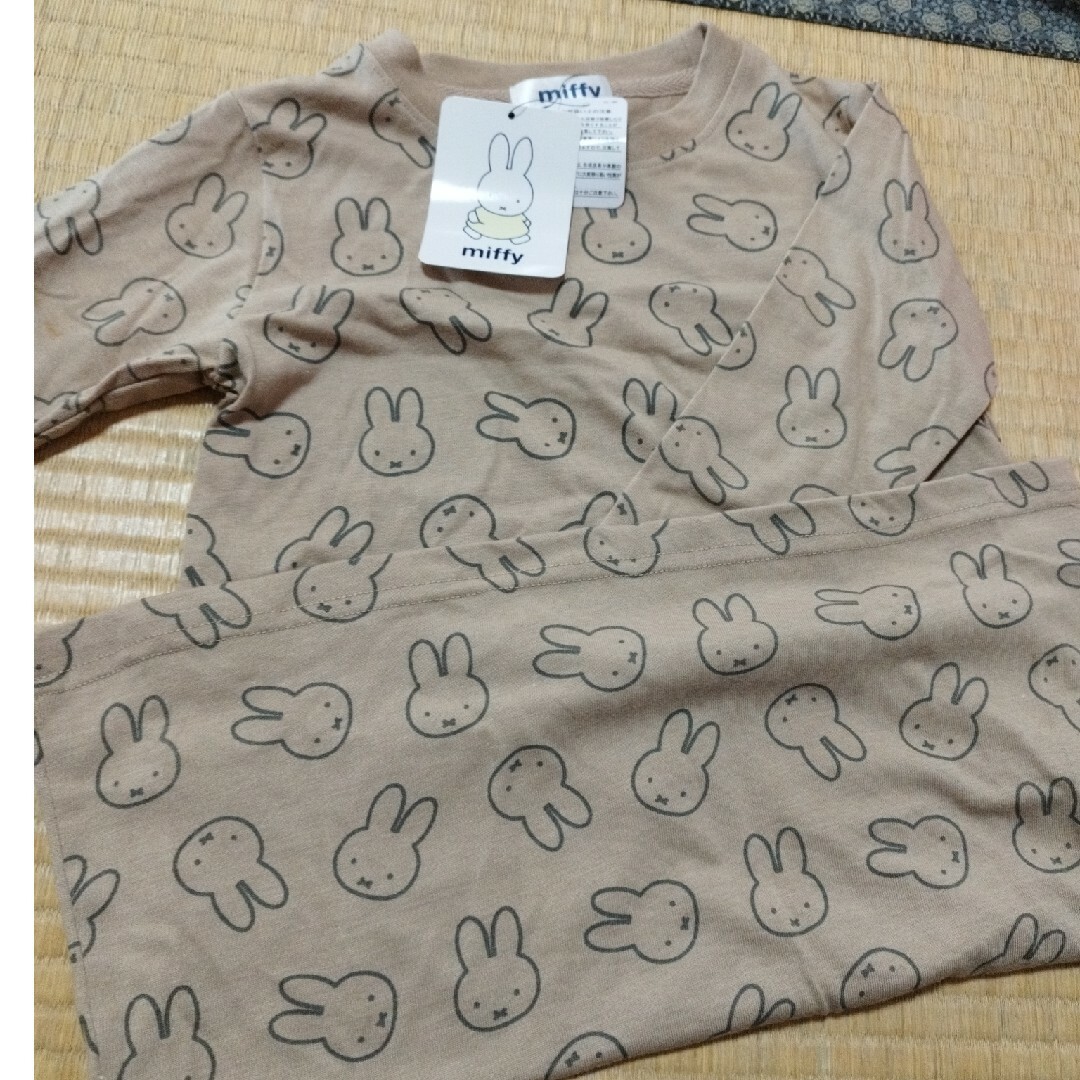 miffy(ミッフィー)のミッフィー　新品未使用　セット キッズ/ベビー/マタニティのキッズ服女の子用(90cm~)(ワンピース)の商品写真