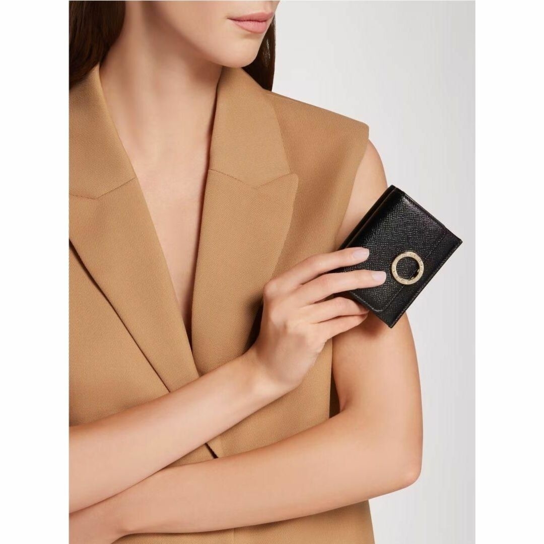 BVLGARI - ✨美品✨BVLGARI ブルガリ 折り財布 ビーゼロワン ロゴ