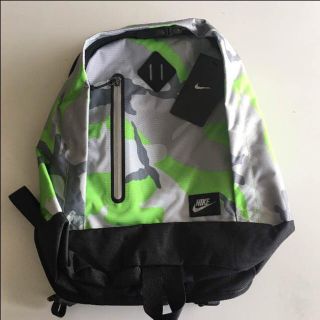 ナイキ(NIKE)のナイキ  リュックサック  ２０Ｌ  2280(リュックサック)