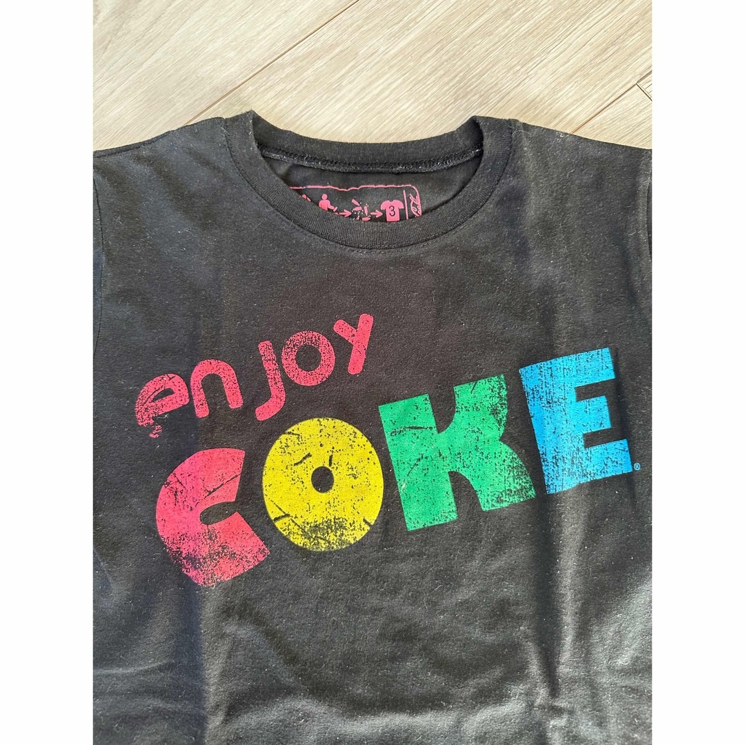 コカ・コーラ(コカコーラ)のアメリカ購入コカコーラ古着ヴィンテージ Tシャツ　ブーフーウーkeikiii レディースのトップス(Tシャツ(半袖/袖なし))の商品写真