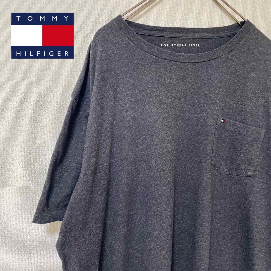 TOMMY HILFIGER(トミーヒルフィガー)のトミーヒルフィガー伸縮素材ビッグシルエット胸ポケット付きゆるダボTシャツ(XL) メンズのトップス(Tシャツ/カットソー(半袖/袖なし))の商品写真