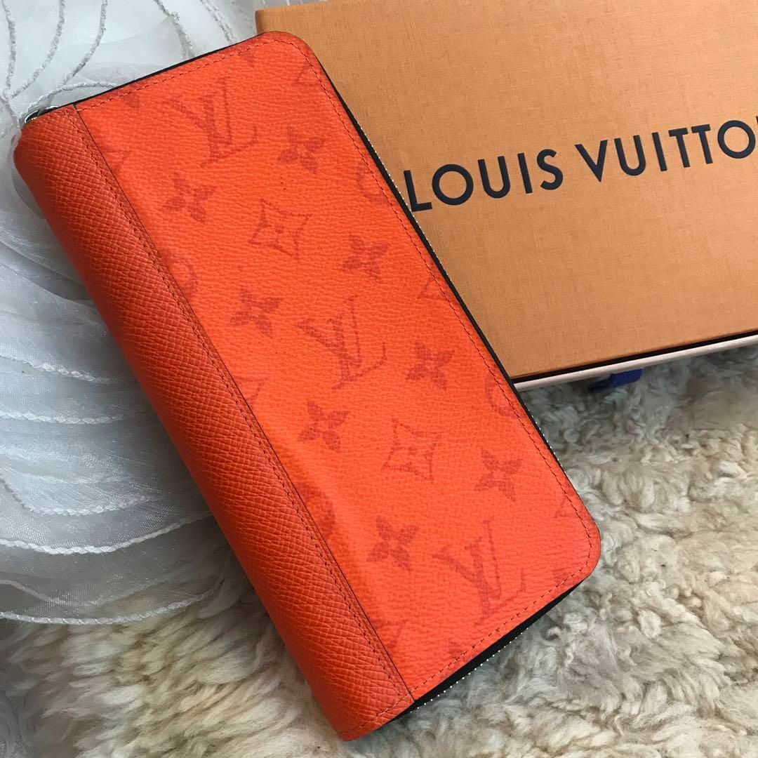 Louis Vuitton ジッピーウォレットヴェルティカル　オレンジ